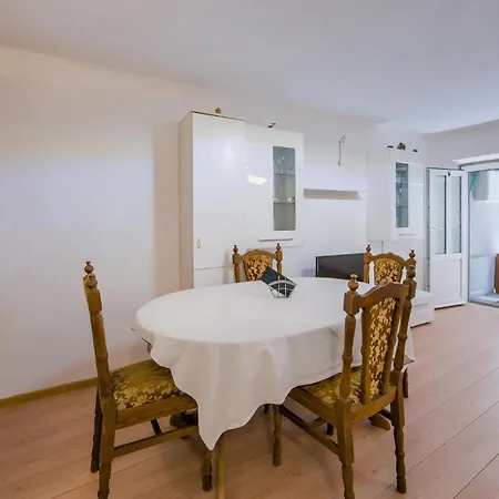 Beautiful In With Wifi Apartamento